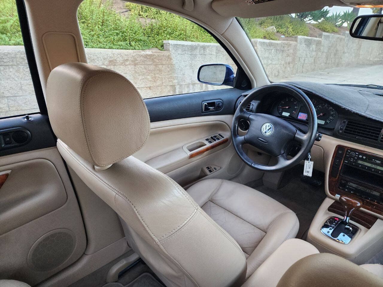 Used 2000 Volkswagen Passat GLX AWD/4WD image 30