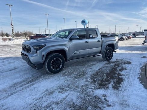 New 2026 Toyota Tacoma TRD Sport image 2