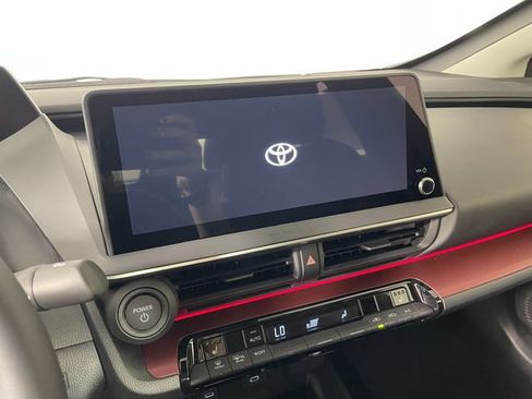 New 2026 Toyota Prius Plug-In Hybrid FWD image 5
