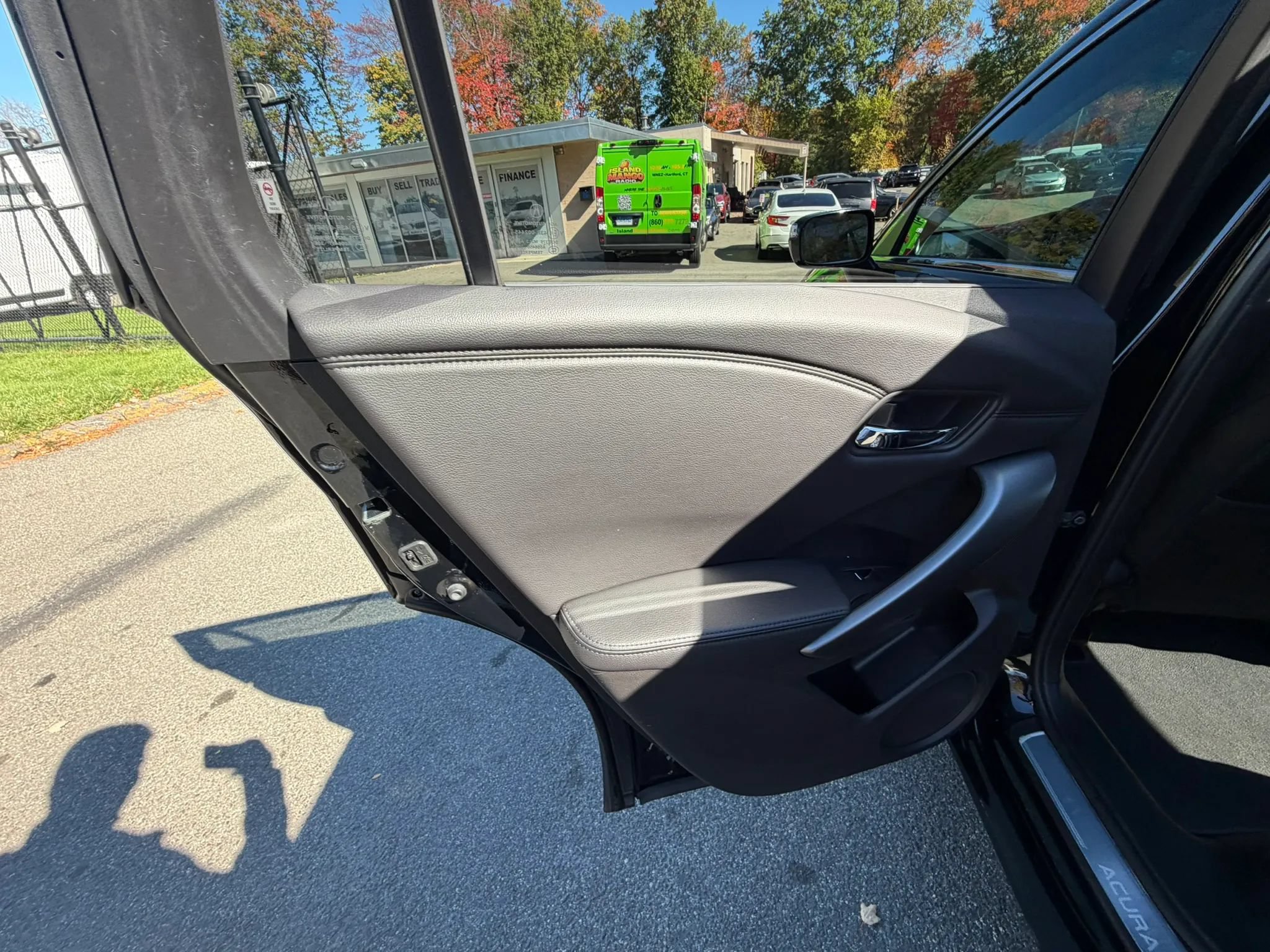 Used 2014 Acura RDX w/ Technology Package AWD/4WD image 20