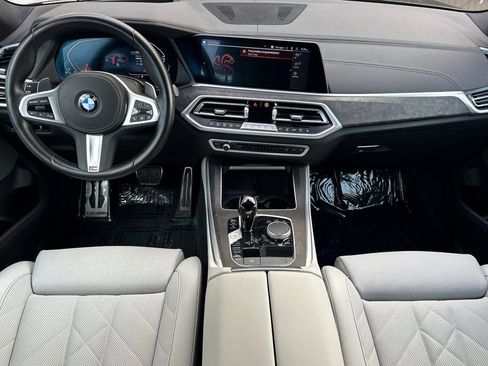Used 2023 BMW X5 xDrive40i w/ M Sport Package AWD/4WD image 14