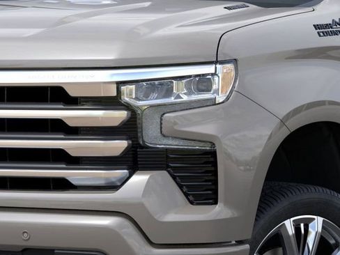 New 2026 Chevrolet Silverado 1500 High Country AWD/4WD image 10