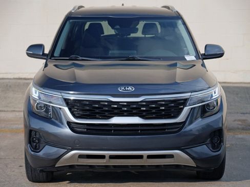 Used 2021 Kia Seltos S FWD image 39