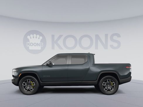 Used 2022 Rivian R1T Adventure image 2
