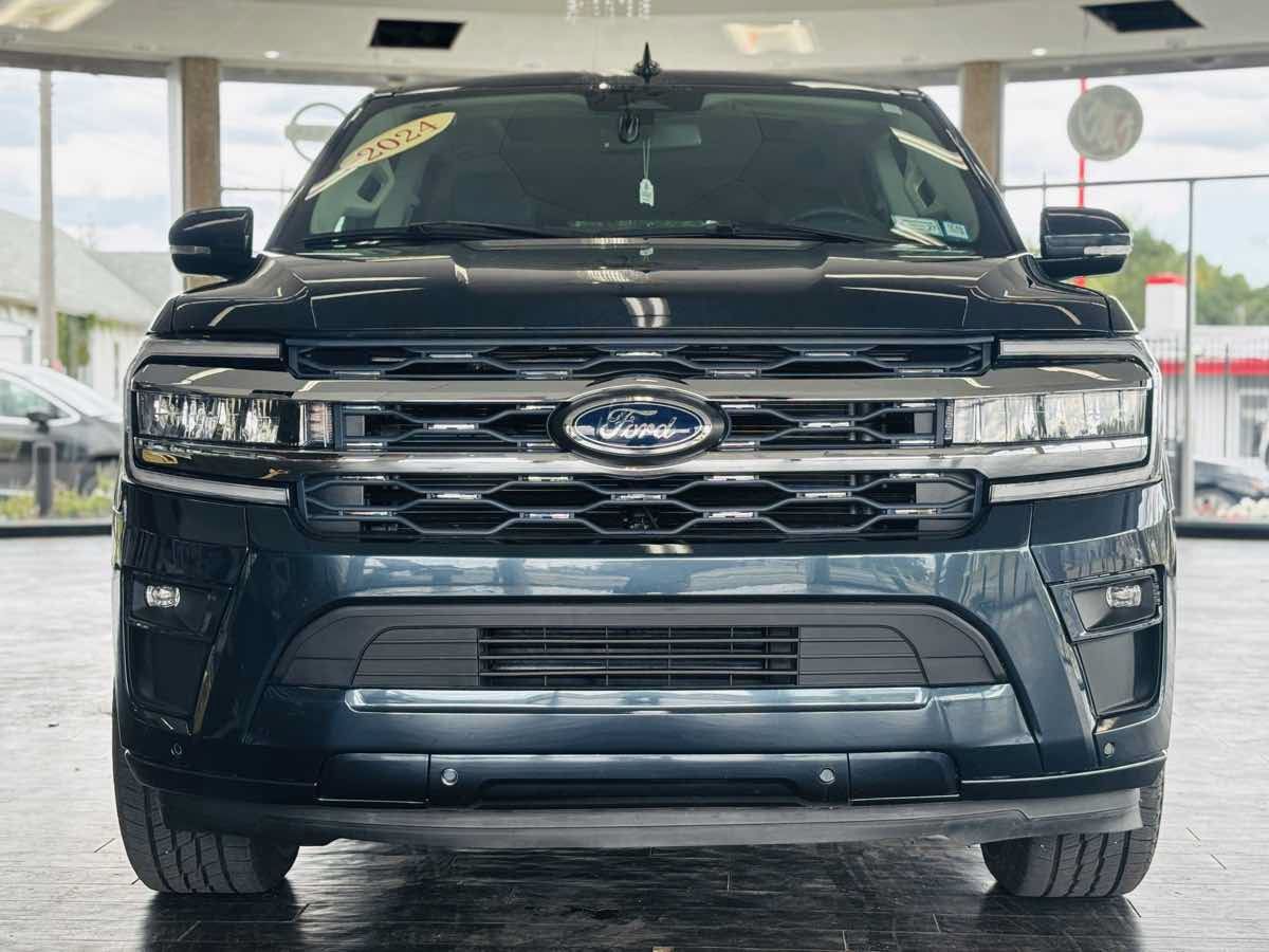 Used 2024 Ford Expedition Max XLT AWD/4WD image 19