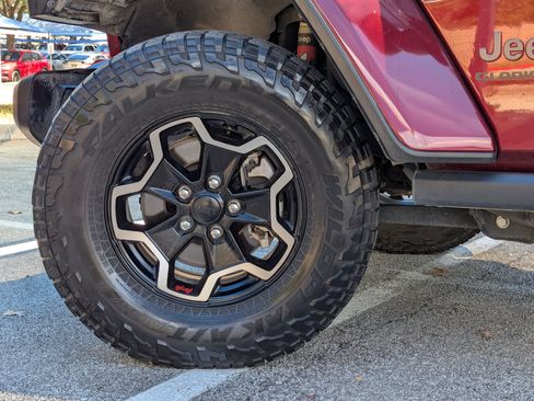 Used 2021 Jeep Gladiator Rubicon image 31