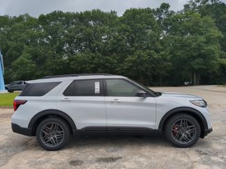 New 2026 Ford Explorer ST w/ Sun And Sound Package AWD/4WD video 2
