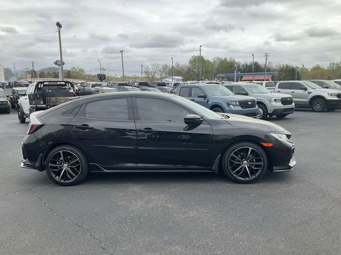 Used 2020 Honda Civic Sport image 4