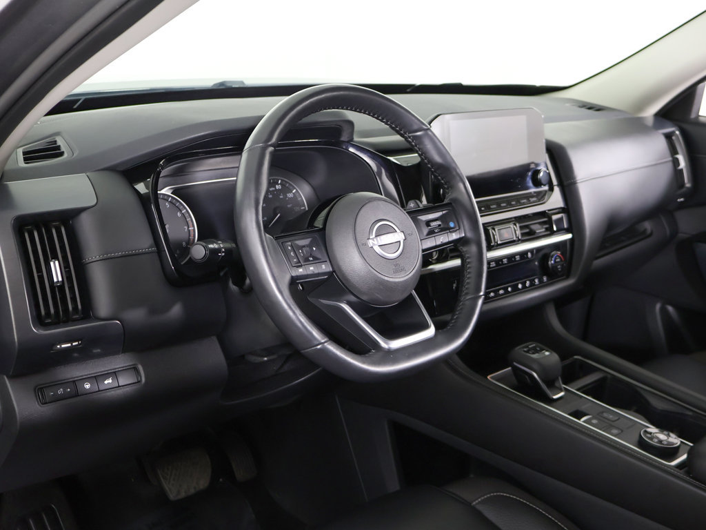 Used 2024 Nissan Pathfinder SL AWD/4WD image 28