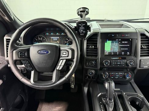 Used 2018 Ford F150 XLT w/ Equipment Group 302A Luxury image 8