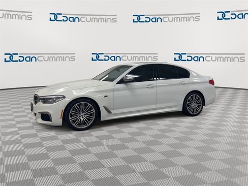 Used 2019 BMW M550i xDrive w/ Premium Package image 4