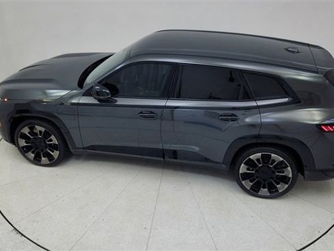 Used 2023 BMW XM image 85