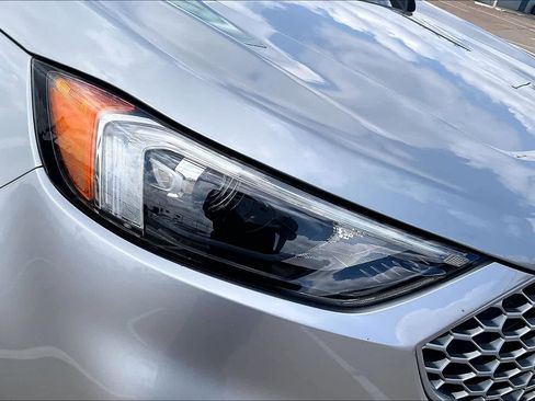 Used 2024 Ford Edge SEL image 30