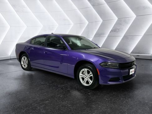 Used 2023 Dodge Charger SXT image 1