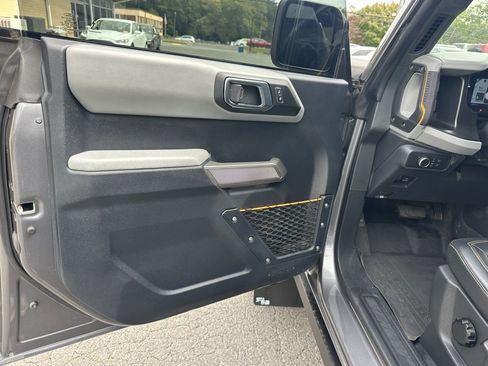 Used 2022 Ford Bronco Badlands w/ Sasquatch Package image 14