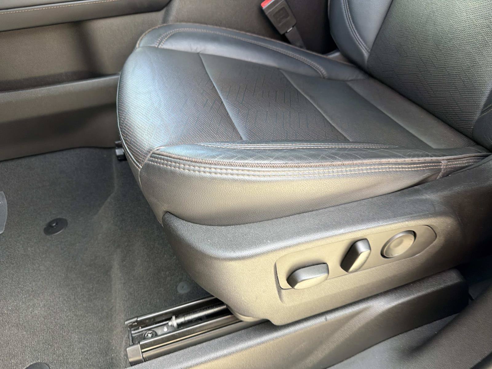 Used 2021 Chevrolet Tahoe High Country RWD image 18