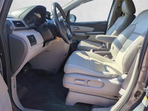 Used 2016 Honda Odyssey LX image 11
