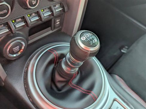 Used 2013 Subaru BRZ Limited RWD image 12