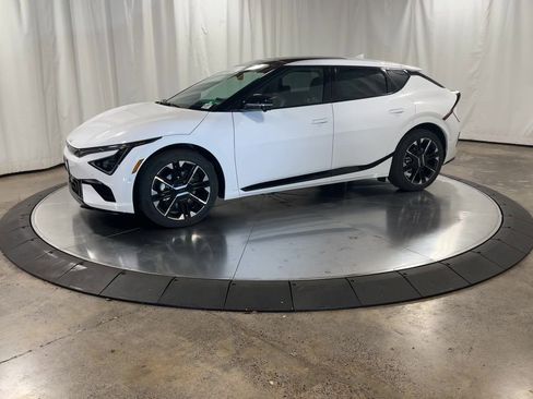 New 2025 Kia EV6 GT-Line image 5