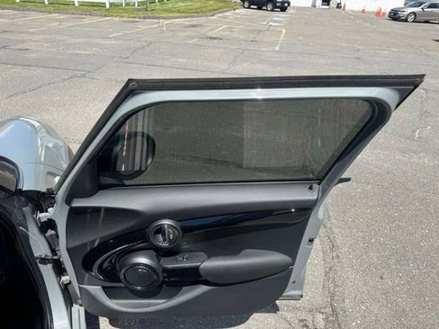 Used 2020 MINI Cooper S FWD image 13