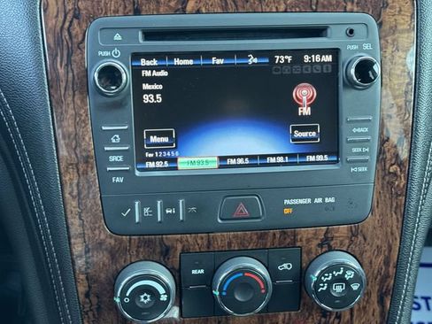 Used 2013 Chevrolet Traverse LT w/ All-Star Edition FWD image 22