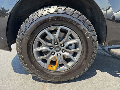Certified 2025 Ford Expedition Tremor AWD/4WD image 13