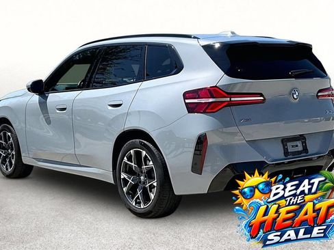 Used 2025 BMW X3 xDrive30i AWD/4WD image 14