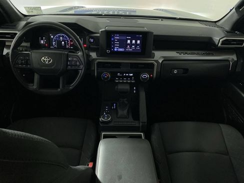 Used 2024 Toyota Tacoma SR5 AWD/4WD image 25