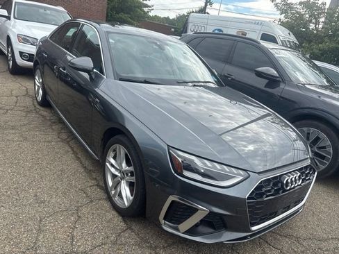 Used 2020 Audi A4 2.0T Premium Plus w/ Premium Plus Package AWD/4WD image 11