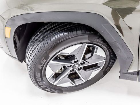 Used 2025 Hyundai Tucson SEL FWD image 12