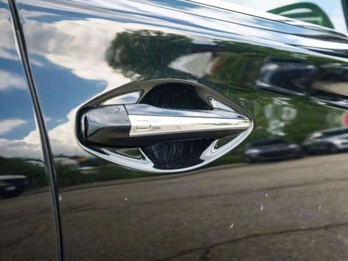 Used 2015 INFINITI Q50 w/ Moonroof Package image 22