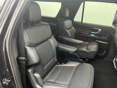 New 2026 Ford Expedition Max Platinum w/ Stealth Performance Package image 29