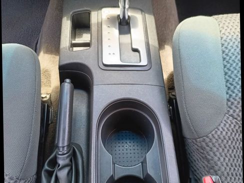 Used 2012 Nissan Frontier SV RWD image 18