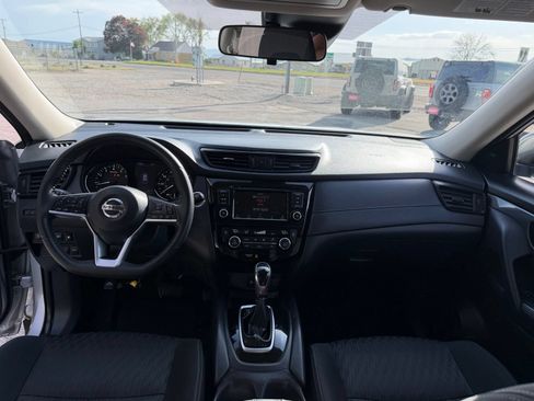 Used 2020 Nissan Rogue SV AWD/4WD image 26
