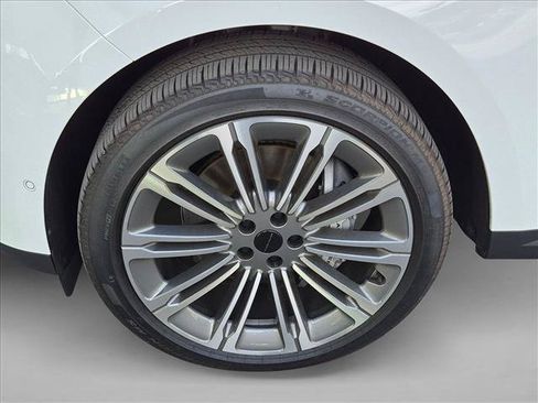 Used 2026 Land Rover Range Rover Sport SE AWD/4WD image 21
