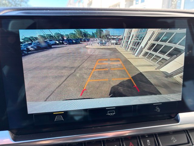 Used 2022 Chevrolet Silverado 1500 LT AWD/4WD image 13