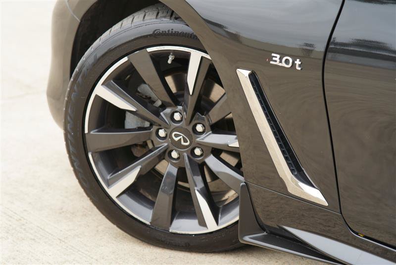 Used 2020 INFINITI Q60 3.0t Luxe w/ Essential Package AWD/4WD image 20
