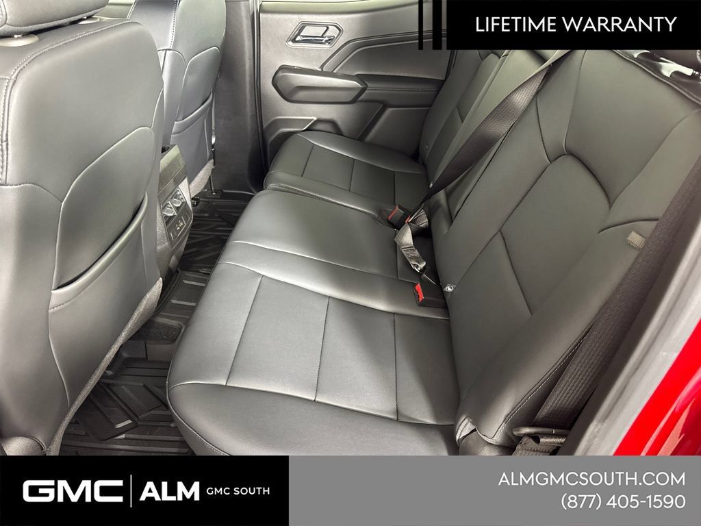 New 2026 GMC Canyon Elevation w/ Convenience Package RWD image 21