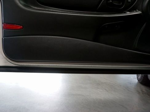 Used 2004 Chevrolet Monte Carlo LS w/ Preferred Equipment Group image 51