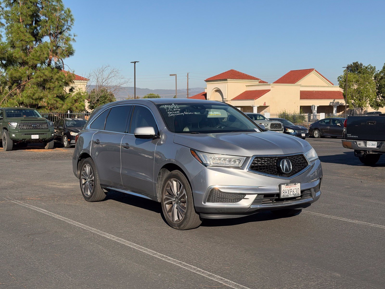 Used 2019 Acura MDX w/ Technology Package FWD image 2