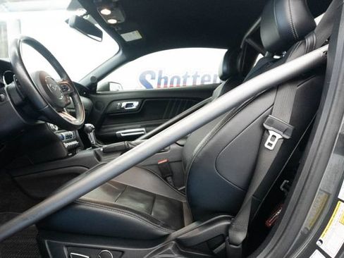 Used 2016 Ford Mustang GT Premium RWD image 11