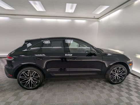 New 2026 Porsche Macan AWD/4WD image 8