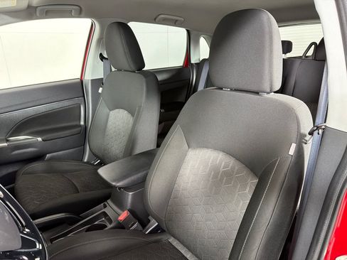 Used 2021 Mitsubishi Outlander Sport LE AWD/4WD image 12