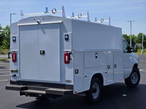 New 2026 Ford E-350 and Econoline 350 Super Duty w/ Power Equipment Group RWD image 14