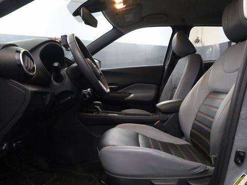 Used 2024 Nissan Kicks SR w/ SR Premium Package image 13