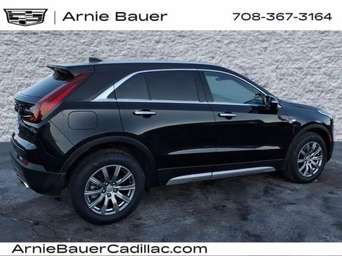 Certified 2023 Cadillac XT4 Premium Luxury w/ Cold Weather Package image 6