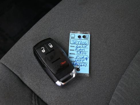 Used 2024 RAM 2500 Big Horn image 18