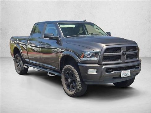 Used 2017 RAM 2500 Laramie w/ Sport Appearance Group AWD/4WD image 3