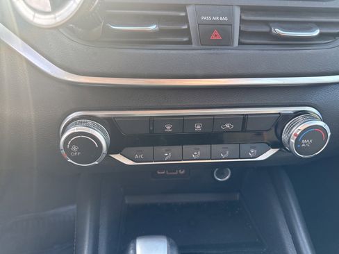 Used 2022 Nissan Altima 2.5 SR image 13