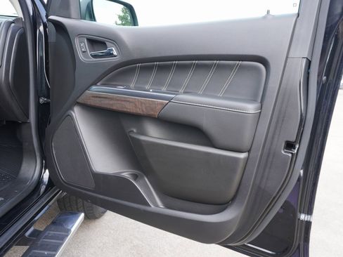 Used 2021 GMC Canyon Denali image 24